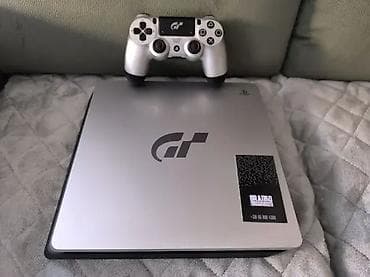 Prodajem Sony PS4 1TB slim konzolu - Gran Turismo Special edition at lalafo.rs Prodajem Sony PS4 1TB slim konzolu - Gran Turismo Special edition