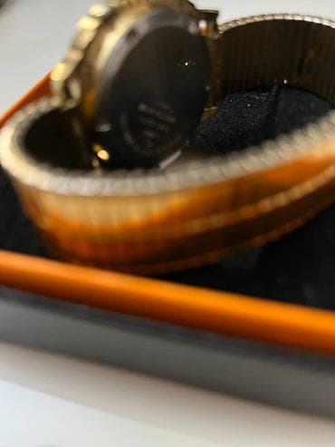 Seiko muški ručni sat – zlatna boja - Kućište okruglog oblika u na lalafo.rs — 4 Seiko muški ručni sat – zlatna boja - Kućište okruglog oblika u — 4