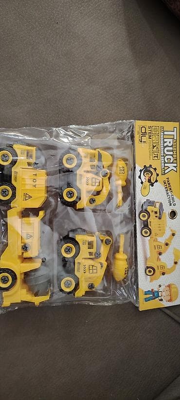 Set građevinskih vozila – Assemble Truck Engineering Series + igra na lalafo.rs — 1 Set građevinskih vozila – Assemble Truck Engineering Series + igra — 1