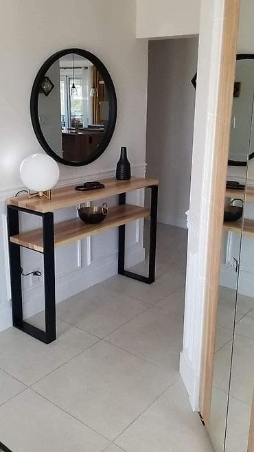 Antique Console Tables: Konzolni sto – metal i puno drvo - Moderan industrijski dizajn at lalafo.rs — 1 Antique Console Tables: Konzolni sto – metal i puno drvo - Moderan industrijski dizajn — 1