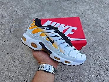 Nike Air Max Plus (Tn) patike – bele sa žuto‑narandžastim gradijentom at lalafo.rs — 1 Nike Air Max Plus (Tn) patike – bele sa žuto‑narandžastim gradijentom — 1