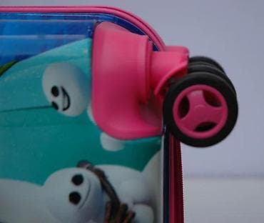 za svaki dan: Dečji kofer na točkiće – motiv animiranog filma Frozen - Tvrda at lalafo.rs — 2 za svaki dan: Dečji kofer na točkiće – motiv animiranog filma Frozen - Tvrda — 2