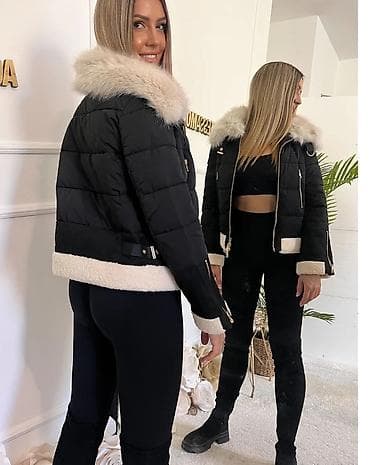 Fantastična nova predivna jakna
Vel S M na lalafo.rs — 4 Fantastična nova predivna jakna
Vel S M — 4