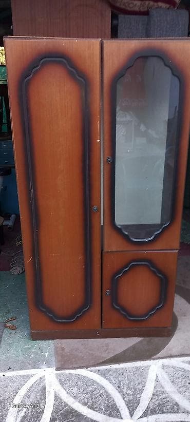 Ormani I Vitrine od 7500din do 12500din I polovan namestaj Zemun za na lalafo.rs — 10 Ormani I Vitrine od 7500din do 12500din I polovan namestaj Zemun za — 10