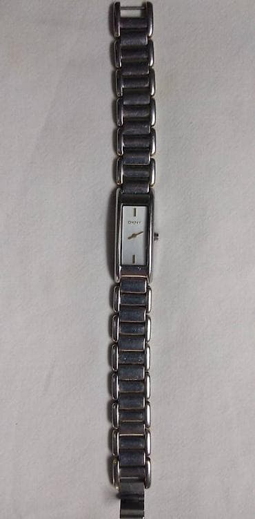 Zenski sat Dkny sa novom Renata baterijom 19 cm.,ispravan na lalafo.rs — 3 Zenski sat Dkny sa novom Renata baterijom 19 cm.,ispravan — 3