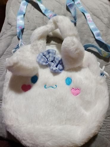 Plišana torbica u obliku preslatkog lika sa ušima. Prednja strana je at lalafo.rs — 2 Plišana torbica u obliku preslatkog lika sa ušima. Prednja strana je — 2