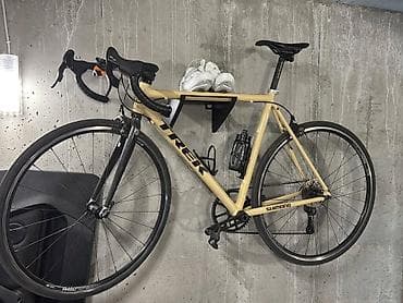 Kids' bicycles: Zidni drzac za bicikle - sa policom Funkcionalan zidni držač za at lalafo.rs — 4 Kids' bicycles: Zidni drzac za bicikle - sa policom Funkcionalan zidni držač za — 4