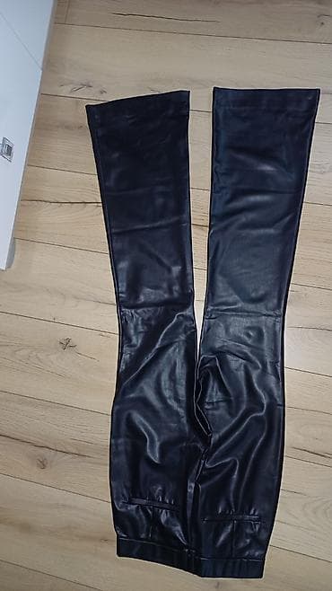 ZARA ženske pantalone od eko kože, crne boje. Model sa srednjim at lalafo.rs — 3 ZARA ženske pantalone od eko kože, crne boje. Model sa srednjim — 3