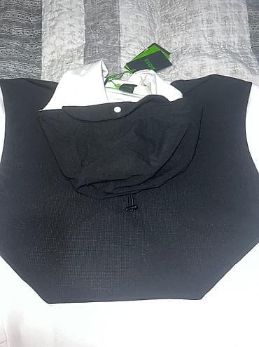 HUGO BOSS duks vel. M NOVO Izuzetan model, prijatan na dodir sa na lalafo.rs — 6 HUGO BOSS duks vel. M NOVO Izuzetan model, prijatan na dodir sa — 6