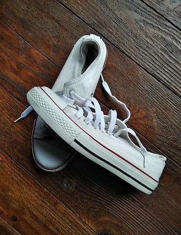 Patike br.39 u dobrom stanju at lalafo.rs — 2 Patike br.39 u dobrom stanju — 2