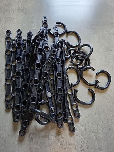 Plastični ofingeri za lakšu organizaciju garderobera Opis: - Set at lalafo.rs — 1 Plastični ofingeri za lakšu organizaciju garderobera Opis: - Set — 1