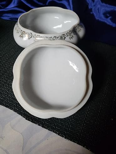 Satula vintaz porcelanska. Satula vintaz porceline de na lalafo.rs — 7 Satula vintaz porcelanska. Satula vintaz porceline de — 7