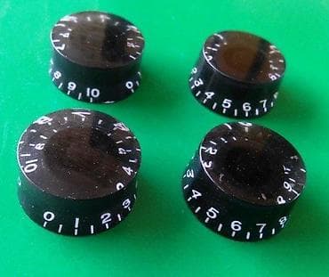 KAPICE GIBSON LES PAUL GITARE MODEL 2 | Slanje po dogovoru ili lično na lalafo.rs KAPICE GIBSON LES PAUL GITARE MODEL 2 | Slanje po dogovoru ili lično