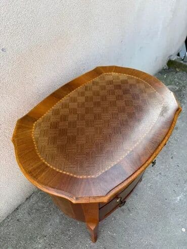 Antique Dressers: Stilska okrugla komoda u intarzijama - ODLIČNO STANJE 🌟 Komoda u at lalafo.rs — 4 Antique Dressers: Stilska okrugla komoda u intarzijama - ODLIČNO STANJE 🌟 Komoda u — 4