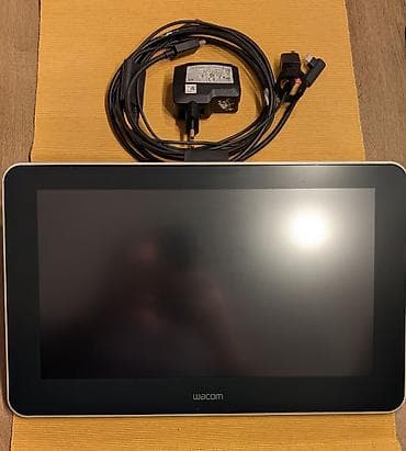 Wacom One – ekran za crtanje sa olovkom (pen display) NAPOMENA: USB-C na lalafo.rs — 1 Wacom One – ekran za crtanje sa olovkom (pen display) NAPOMENA: USB-C — 1