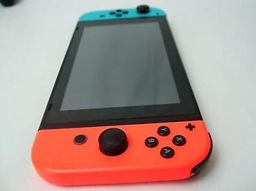 zenske original guess: Nintendo Switch V2 konzola u korektnom stanju, sa manjim tragovima na lalafo.rs — 9 zenske original guess: Nintendo Switch V2 konzola u korektnom stanju, sa manjim tragovima — 9