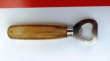Antiques: Vtg kolekcionarski otvarači Coca Cola MESING Sovjetski Thea. Cena za at lalafo.rs — 2 Antiques: Vtg kolekcionarski otvarači Coca Cola MESING Sovjetski Thea. Cena za — 2