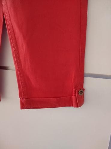 pantalone butiku ali: Janina velicina 36, ali pratite mere Poluobim struka 42, duzina 70 na lalafo.rs — 2 pantalone butiku ali: Janina velicina 36, ali pratite mere Poluobim struka 42, duzina 70 — 2