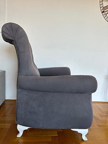 igrice za ps3: Fotelja kao nova. Bez ostecenja. Tamno siva. Pliš. • •NAPOMENA: Pre at lalafo.rs — 2 igrice za ps3: Fotelja kao nova. Bez ostecenja. Tamno siva. Pliš. • •NAPOMENA: Pre — 2