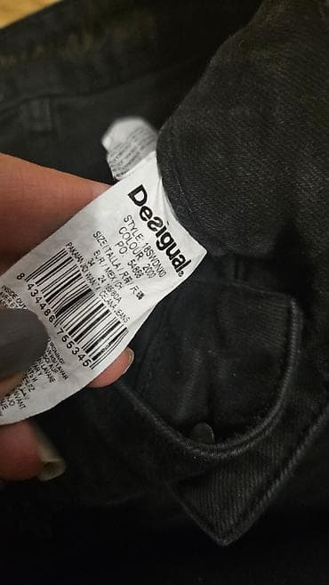 Desigual ženske farmerke – model 18SWDNX0 - Boja: crna (Colour: 2000) at lalafo.rs — 2 Desigual ženske farmerke – model 18SWDNX0 - Boja: crna (Colour: 2000) — 2