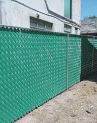 Garden Decor: TRAKE ZA OGRADE KOJE SU NEPROVIDNE, I VODOPERIVE.DUŽINU I ŠIRINU at lalafo.rs — 2 Garden Decor: TRAKE ZA OGRADE KOJE SU NEPROVIDNE, I VODOPERIVE.DUŽINU I ŠIRINU — 2