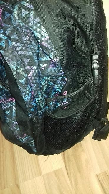 Conectov ranac u super stanju.
Cena 800din na lalafo.rs — 5 Conectov ranac u super stanju.
Cena 800din — 5