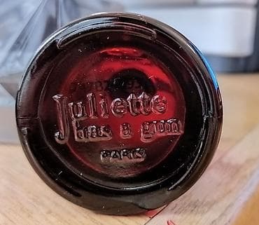 original esprit: Parfem Juliette Juliette Has A Gun sa dominantnim notama belog cveća at lalafo.rs — 3 original esprit: Parfem Juliette Juliette Has A Gun sa dominantnim notama belog cveća — 3