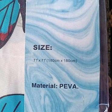 Zavesa za kadu dimenzije uslikane ova dva dezena ima na stanju po 450 na lalafo.rs Zavesa za kadu dimenzije uslikane ova dva dezena ima na stanju po 450