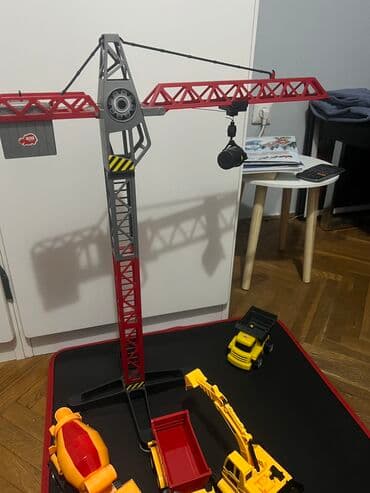 Radne mašine: Kran sa mašinama na baterije.Visina krana 67cm. Mašine su isto na na lalafo.rs — 5 Radne mašine: Kran sa mašinama na baterije.Visina krana 67cm. Mašine su isto na — 5