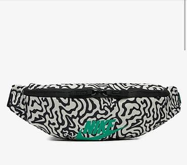 Nike torbica za struk (waist bag / bubrežnjak) sa upečatljivim at lalafo.rs — 3 Nike torbica za struk (waist bag / bubrežnjak) sa upečatljivim — 3