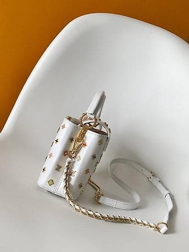 Louis Vuitton x Murakami – mini torba sa ručkom i kaišem - Model na lalafo.rs — 8 Louis Vuitton x Murakami – mini torba sa ručkom i kaišem - Model — 8