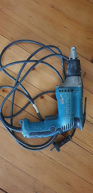 Tools & Equipment: Makita FS4300 profi srafilica 4-ka at lalafo.rs — 1 Tools & Equipment: Makita FS4300 profi srafilica 4-ka — 1