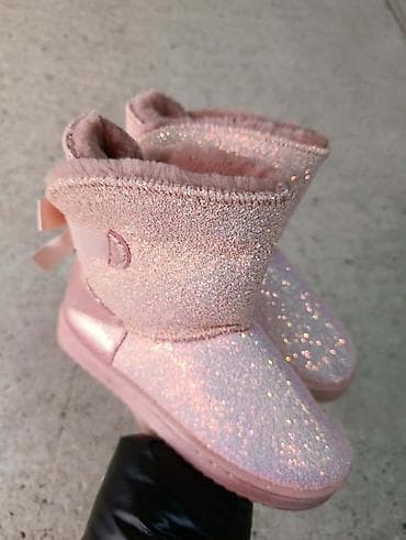 Nov Model ugg
25-36
2600 din✨ pm at lalafo.rs — 2 Nov Model ugg
25-36
2600 din✨ pm — 2