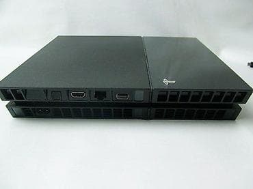 Electronics: U ponudi je Sony PlayStation 4 (Fat) sa naslova. Generacija: novija at lalafo.rs — 7 Electronics: U ponudi je Sony PlayStation 4 (Fat) sa naslova. Generacija: novija — 7