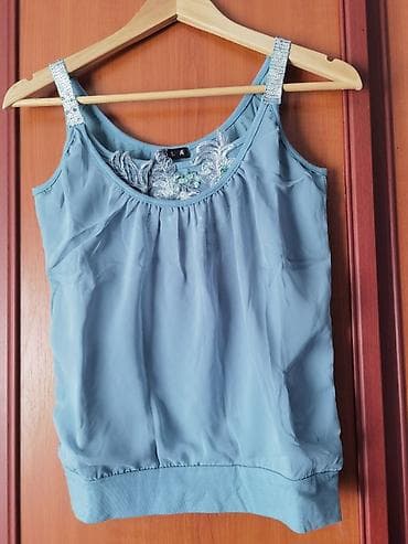 Majice na bretele, dostupne u 3 boje Nikad nošena, samo dugo stajale u na lalafo.rs — 9 Majice na bretele, dostupne u 3 boje Nikad nošena, samo dugo stajale u — 9