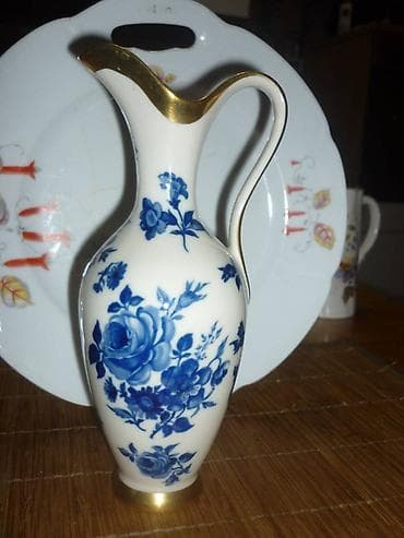 Vases and pots: VINTAGE Porcelan BAYERN WALDERSHOF GERMAY Rucni Rad 5 1/2" Vazna 22 at lalafo.rs — 1 Vases and pots: VINTAGE Porcelan BAYERN WALDERSHOF GERMAY Rucni Rad 5 1/2" Vazna 22 — 1
