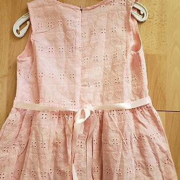 Nova haljina od pamucne cipke vel.10. Pamuk 100%. Cela je postavljena na lalafo.rs — 2 Nova haljina od pamucne cipke vel.10. Pamuk 100%. Cela je postavljena — 2