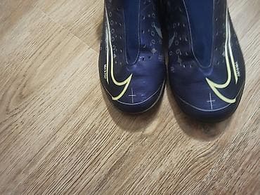 Dva para dečjih/omladinskih patika/kopački za mali fudbal i futsal na lalafo.rs — 2 Dva para dečjih/omladinskih patika/kopački za mali fudbal i futsal — 2