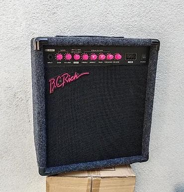 BC-30RT B.C. RICH POJAČALO 30W | 100% Kao na slici Lično preuzimanje na lalafo.rs BC-30RT B.C. RICH POJAČALO 30W | 100% Kao na slici Lično preuzimanje