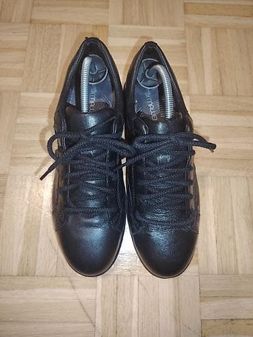 Crne kožne patike/cipele sa pertlama UG 25cm - Materijal: prirodna na lalafo.rs — 1 Crne kožne patike/cipele sa pertlama UG 25cm - Materijal: prirodna — 1