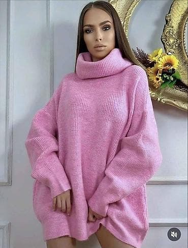 Ženski oversize džemper-haljina sa rol kragnom - Model: širok na lalafo.rs — 2 Ženski oversize džemper-haljina sa rol kragnom - Model: širok — 2