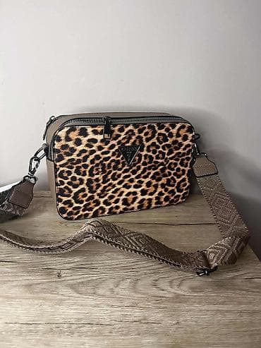 Karl Lagerfeld, CK, Guess, YSL, Michael Kors, Tommy ❤️ Novčanik: Cena na lalafo.rs — 10 Karl Lagerfeld, CK, Guess, YSL, Michael Kors, Tommy ❤️ Novčanik: Cena — 10