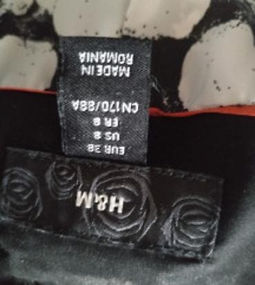 H&M sako vel M rasprodaja, super ocuvan na lalafo.rs — 4 H&M sako vel M rasprodaja, super ocuvan — 4