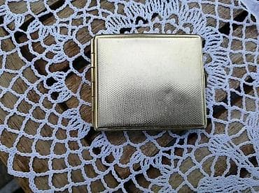 Stara, dobro očuvana tabakera. Cena za komad. Stara, dobro očuvana na lalafo.rs — 4 Stara, dobro očuvana tabakera. Cena za komad. Stara, dobro očuvana — 4