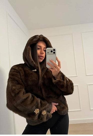 🔥Bunda: 5.800 dinara🔥
✅Vel: S M L✅ na lalafo.rs — 2 🔥Bunda: 5.800 dinara🔥
✅Vel: S M L✅ — 2