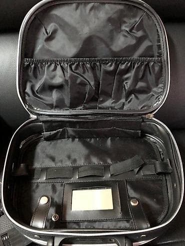 Personal Items: Torbica/koferčić Da Vinci – crni, tvrde konstrukcije - Brend: Da at lalafo.rs — 5 Personal Items: Torbica/koferčić Da Vinci – crni, tvrde konstrukcije - Brend: Da — 5