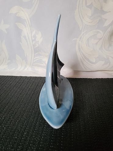 Figura nova,vintaz camca. Figura broda sa glazurom,sve na njoj odsjaj na lalafo.rs — 6 Figura nova,vintaz camca. Figura broda sa glazurom,sve na njoj odsjaj — 6