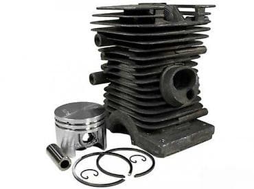 Komplet cilindar + klip za motor testere Opis: - Komplet uključuje at lalafo.rs Komplet cilindar + klip za motor testere Opis: - Komplet uključuje