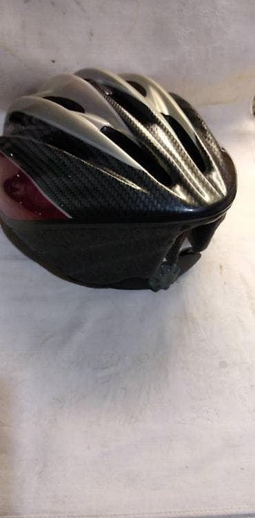 Bicikl kaciga za odrasle vel M/L,polovna,podesiva na lalafo.rs — 2 Bicikl kaciga za odrasle vel M/L,polovna,podesiva — 2