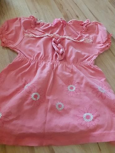 Prodajem stvari za bebu devojčicu letnje stvari 74 80 nešto i 86 ima i na lalafo.rs — 9 Prodajem stvari za bebu devojčicu letnje stvari 74 80 nešto i 86 ima i — 9